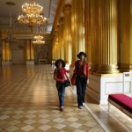 Дочери Александра Рябичева София и Даниэла в Эрмитаже